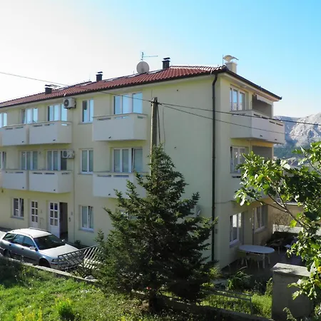 Aquarium Guest house 4*