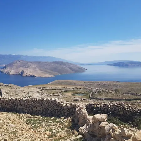 Guest house Aquarium Baska (Krk)