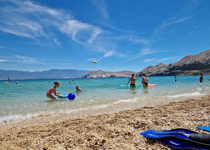 Πανσιόν Aquarium