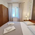 Vendégház Aquarium Baška