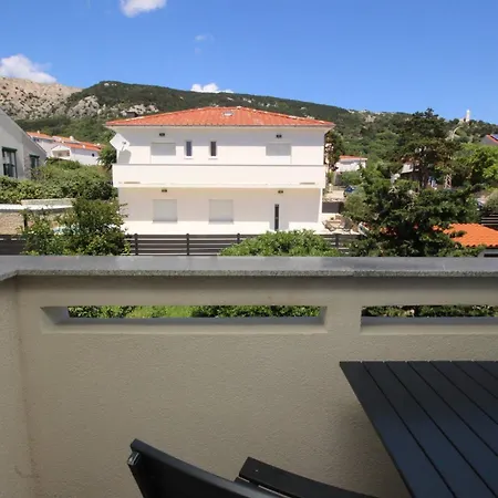 Aquarium 4* Baška