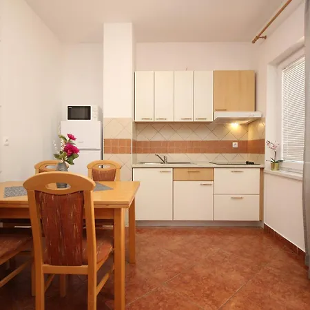 Aquarium Guest house Baska (Krk)