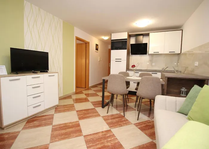 بيت ضيافة Aquarium 4*