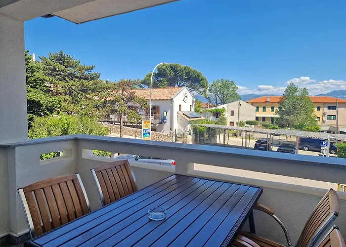 Aquarium باشْكا