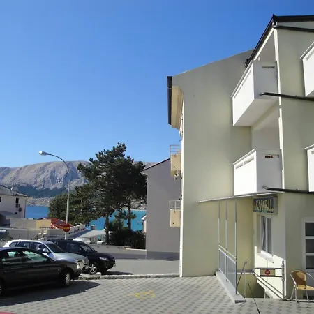 Гостевой дом Aquarium 4*